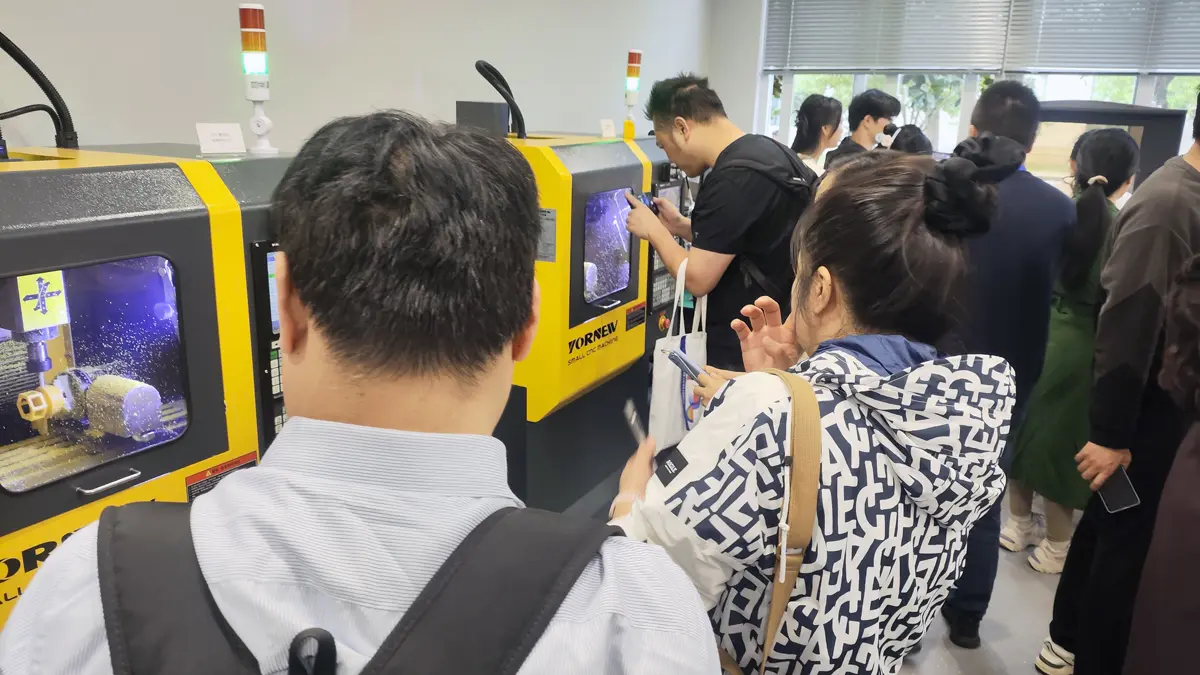 MX220 Mini 5-Axis CNC Machining Center